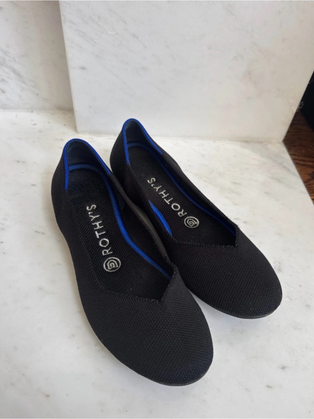 Rothy’s Women's The Flat Round Toe Slip on Knit Black Flats Size 7 LIke new